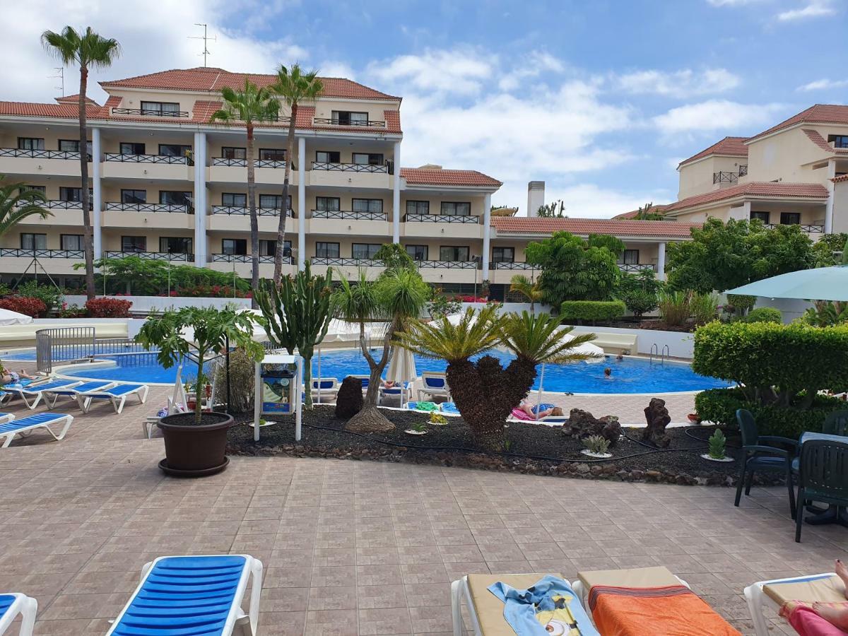 Spectacular Renovated Apartment, 5 Min To Camison Beach, With Aircon Arona  Kültér fotó
