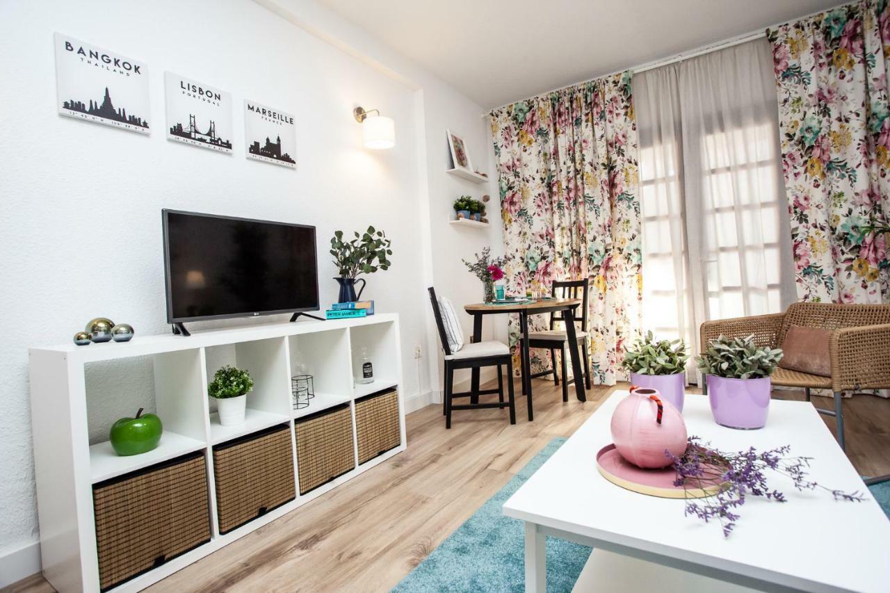 Spectacular Renovated Apartment, 5 Min To Camison Beach, With Aircon Arona  Kültér fotó