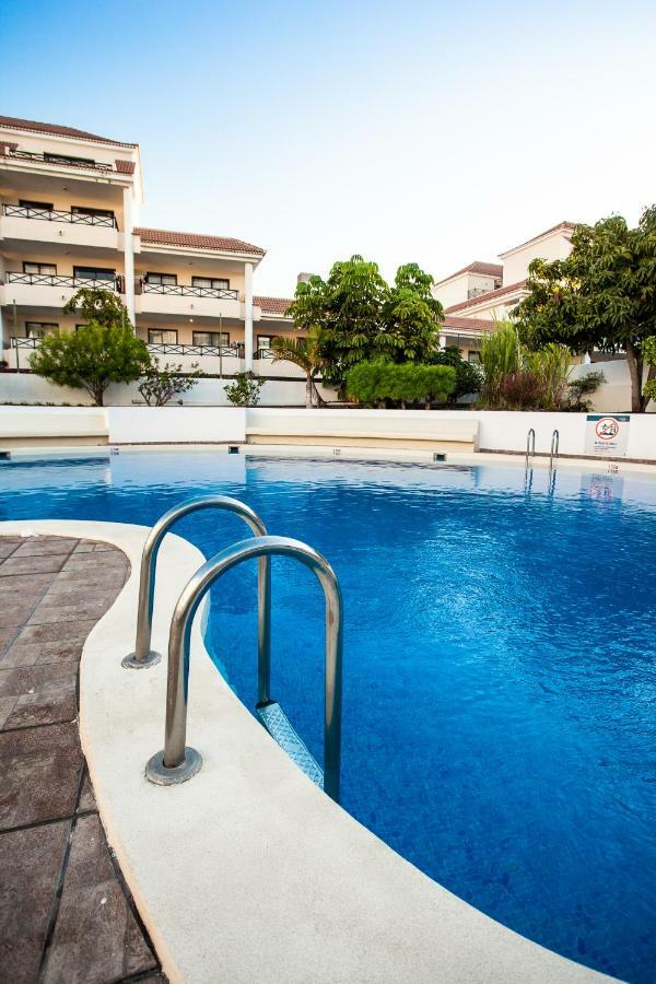 Spectacular Renovated Apartment, 5 Min To Camison Beach, With Aircon Arona  Kültér fotó